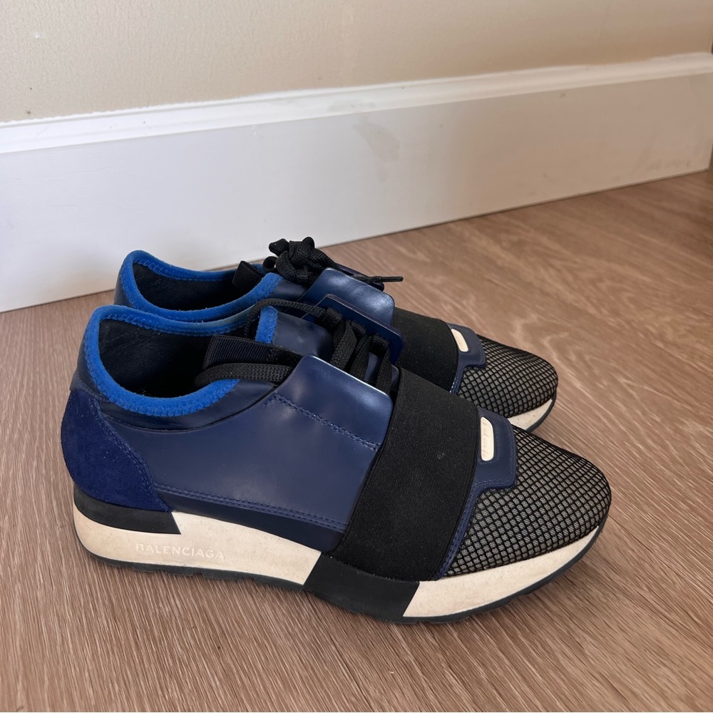 Balenciaga Navy Blue Mesh And Leather Race Runner Low Top Sneakers Size 36
